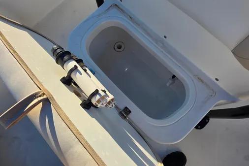 NauticStar 231 Angler image