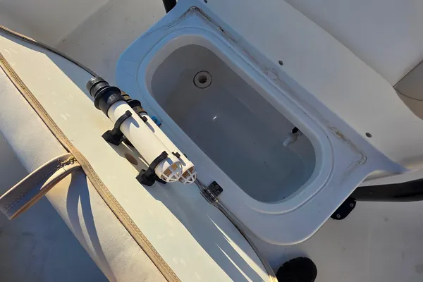 NauticStar 231 Angler image