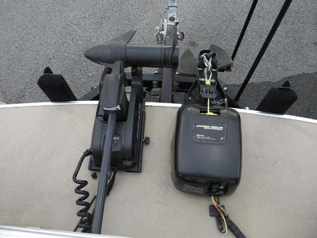 Lowe 202-FISH-CRUISE image