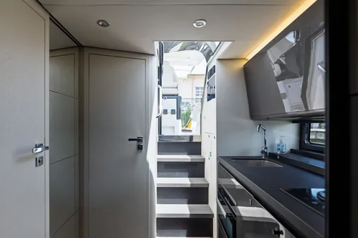 Azimut AZ42 VERVE image