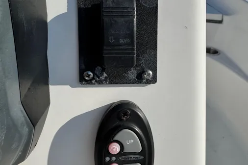 Epic 22 Sport Console image