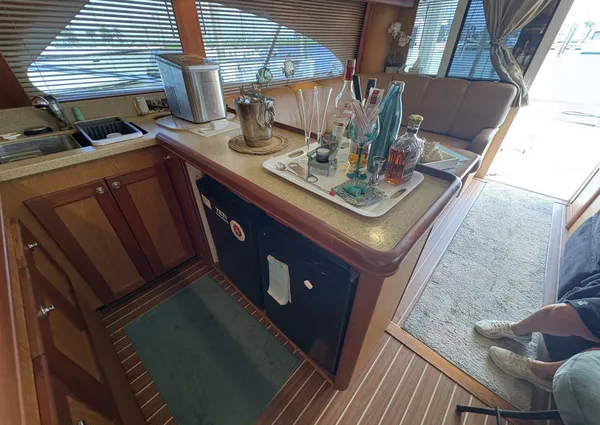 Luhrs 41 Convertible image