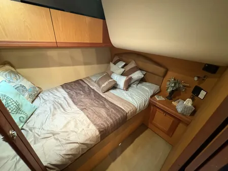 Luhrs 41 Convertible image