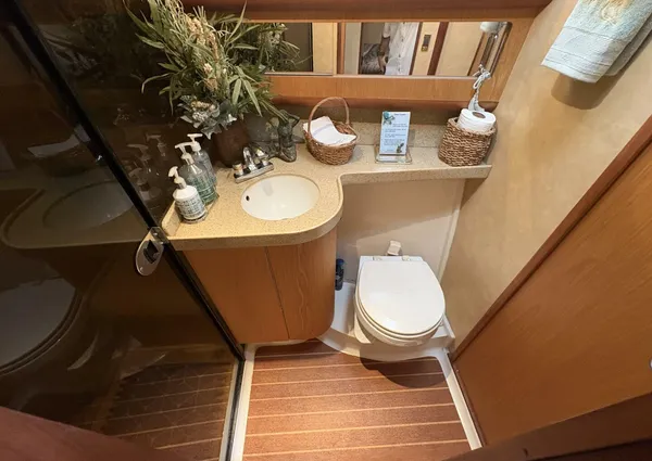 Luhrs 41 Convertible image