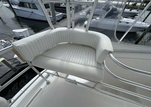 Luhrs 41 Convertible image