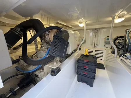 Luhrs 41 Convertible image