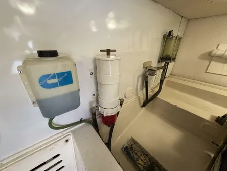 Luhrs 41 Convertible image