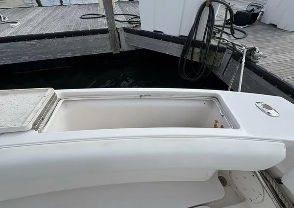 Luhrs 41 Convertible image