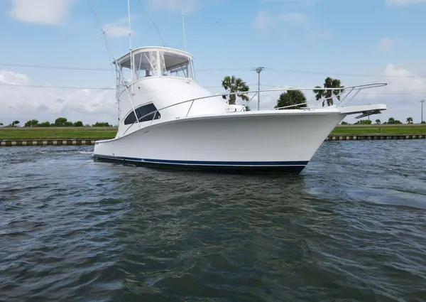 Luhrs 41 Convertible image