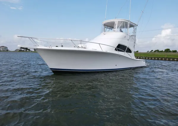 Luhrs 41 Convertible image