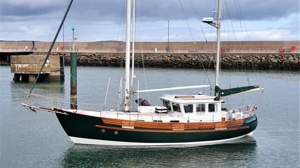 Fairways Marine Fisher 37 