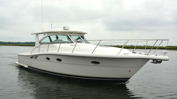 Tiara Yachts 3800 Open 