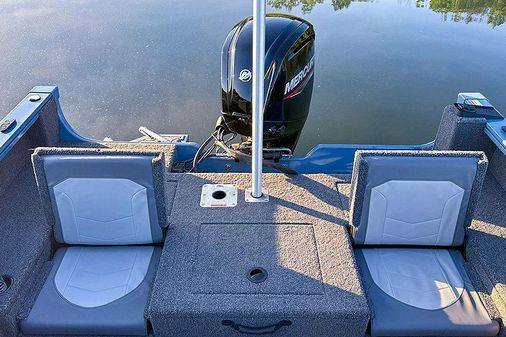 Lowe FISH-SKI-1875 image