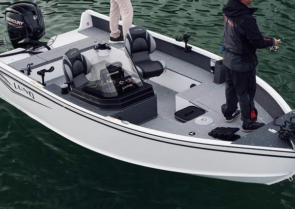 Lund 1800-EXPLORER-SS image