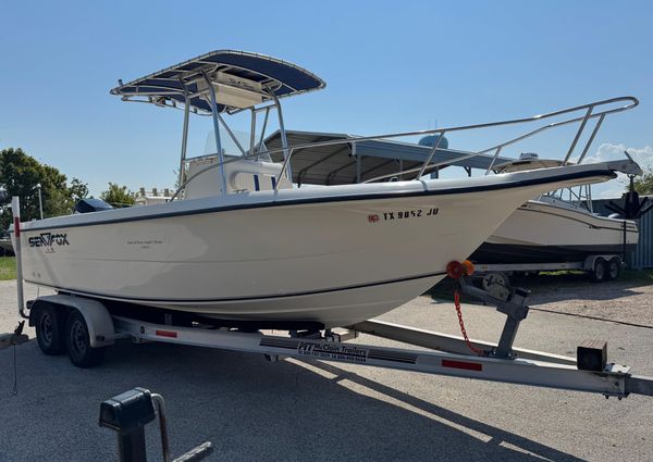 Sea-fox 236-CENTER-CONSOLE image