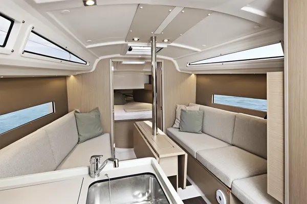Beneteau OCEANIS-30-1 image