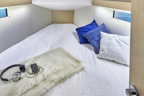 Beneteau OCEANIS-34-1 image