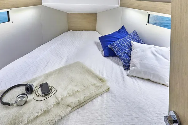 Beneteau OCEANIS-34-1 image