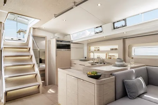 Beneteau OCEANIS-YACHT-54 image
