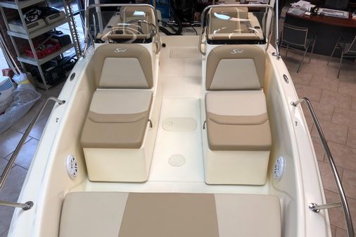 Scout 175 Sport Dorado image