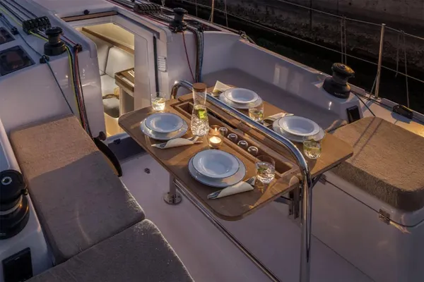 Beneteau FIRST-36 image