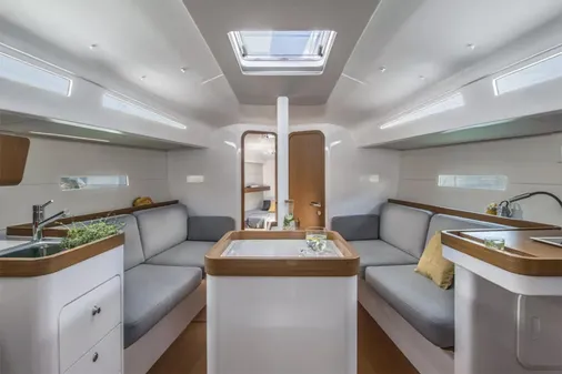 Beneteau FIRST-36 image
