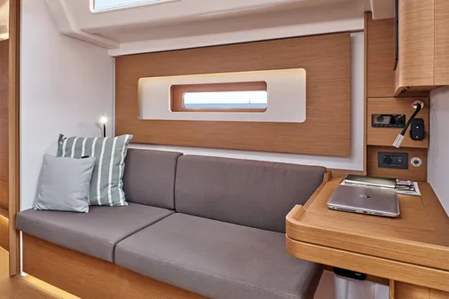 Beneteau FIRST-44 image