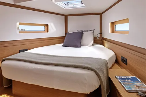 Beneteau FIRST-44 image