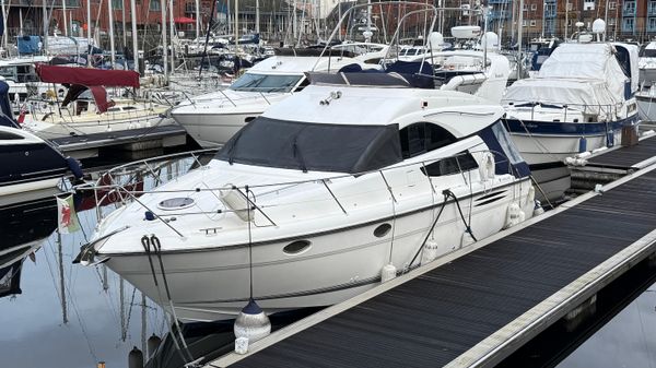 Fairline Phantom 40 