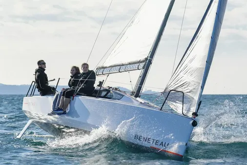 Beneteau FIRST-24-SE image