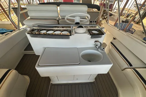 Mainship 40 Sedan Bridge image