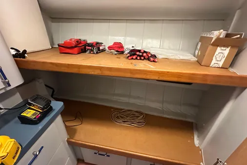 Mainship 40 Sedan Bridge image