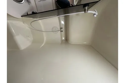 Mainship 40 Sedan Bridge image