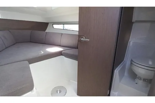 Beneteau FLYER-8-SUNDECK image