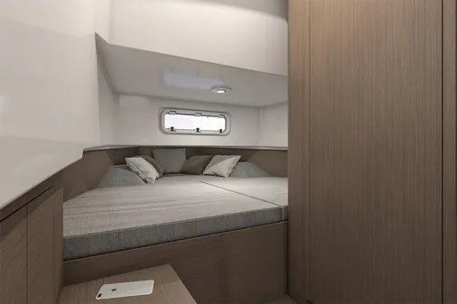 Beneteau FLYER-9-SPACEDECK image