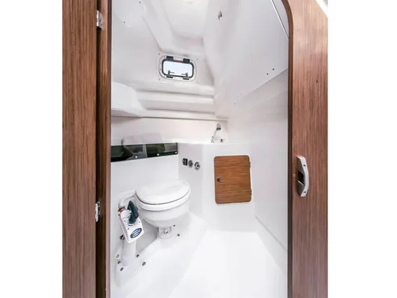 Beneteau ANTARES-8 image