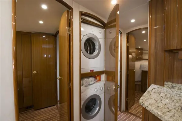 Viking 52 Sport Coupe image