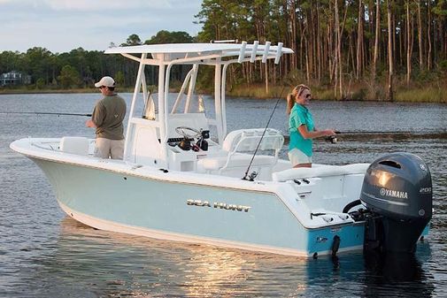 Sea Hunt Ultra 225 image