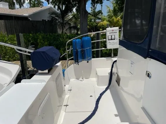 Endeavour Trawler Cat 38 image