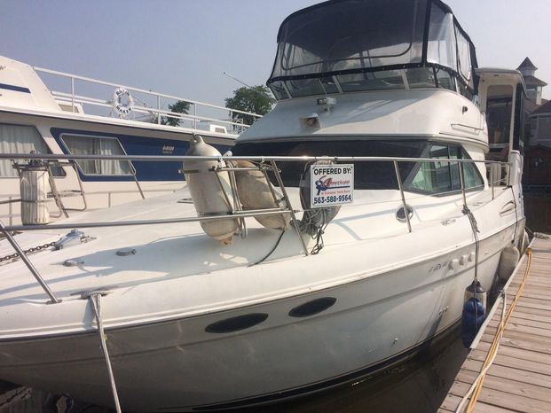 2001 Sea Ray 380 Aft Cabin Dubuque Iowa American Marine