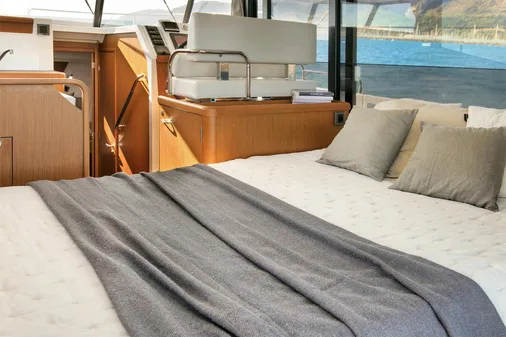 Beneteau SWIFT-TRAWLER-35 image