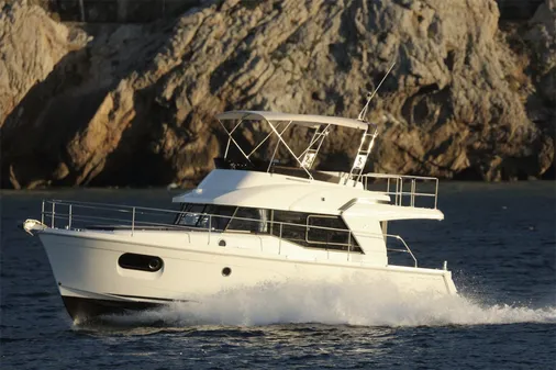 Beneteau SWIFT-TRAWLER-35 image