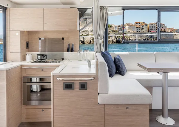 Beneteau SWIFT-TRAWLER-41-SEDAN image