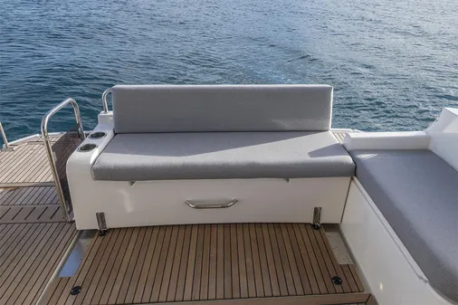 Beneteau SWIFT-TRAWLER-41-SEDAN image