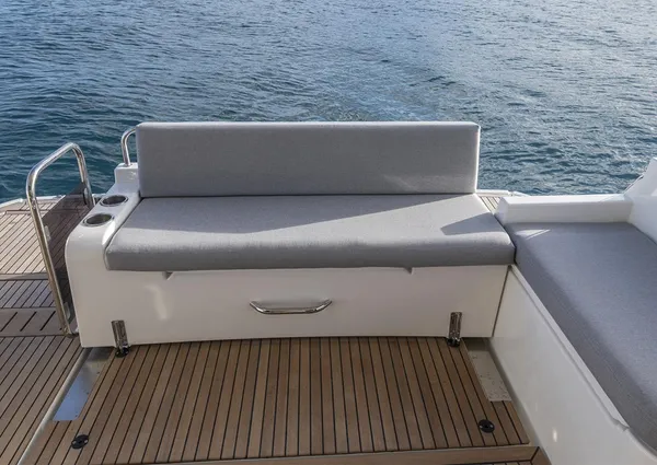 Beneteau SWIFT-TRAWLER-41-FLY image