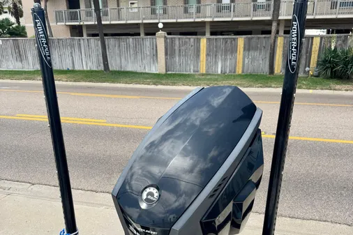 Ranger 2510 Bay Ranger image