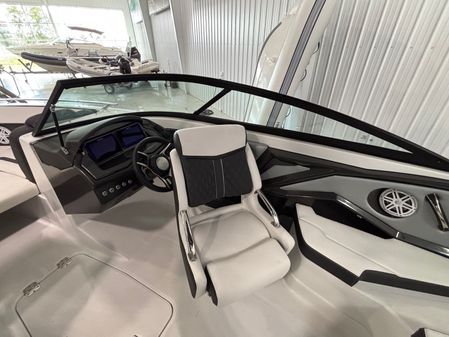 Monterey 238SS-LUXURY-BOWRIDER image