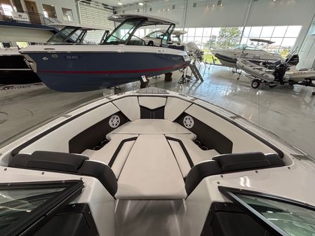 Monterey 238SS-LUXURY-BOWRIDER image