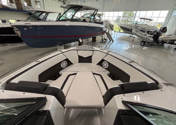 Monterey 238SS-LUXURY-BOWRIDER image