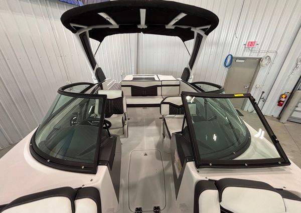 Monterey 238SS-LUXURY-BOWRIDER image